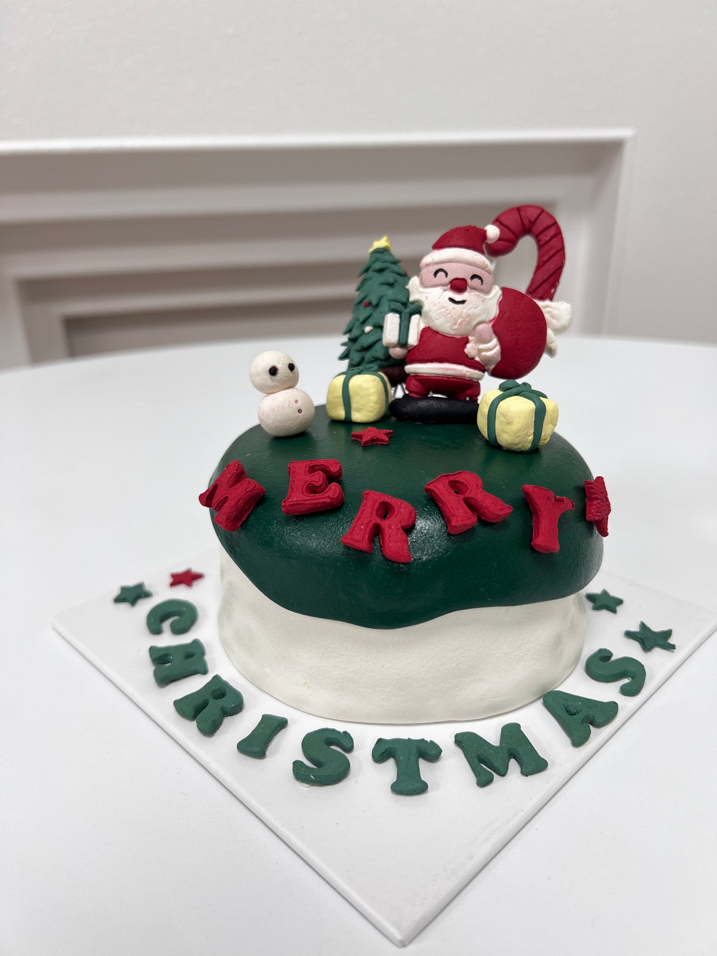 Furship Fondant Theme Dog Cakes