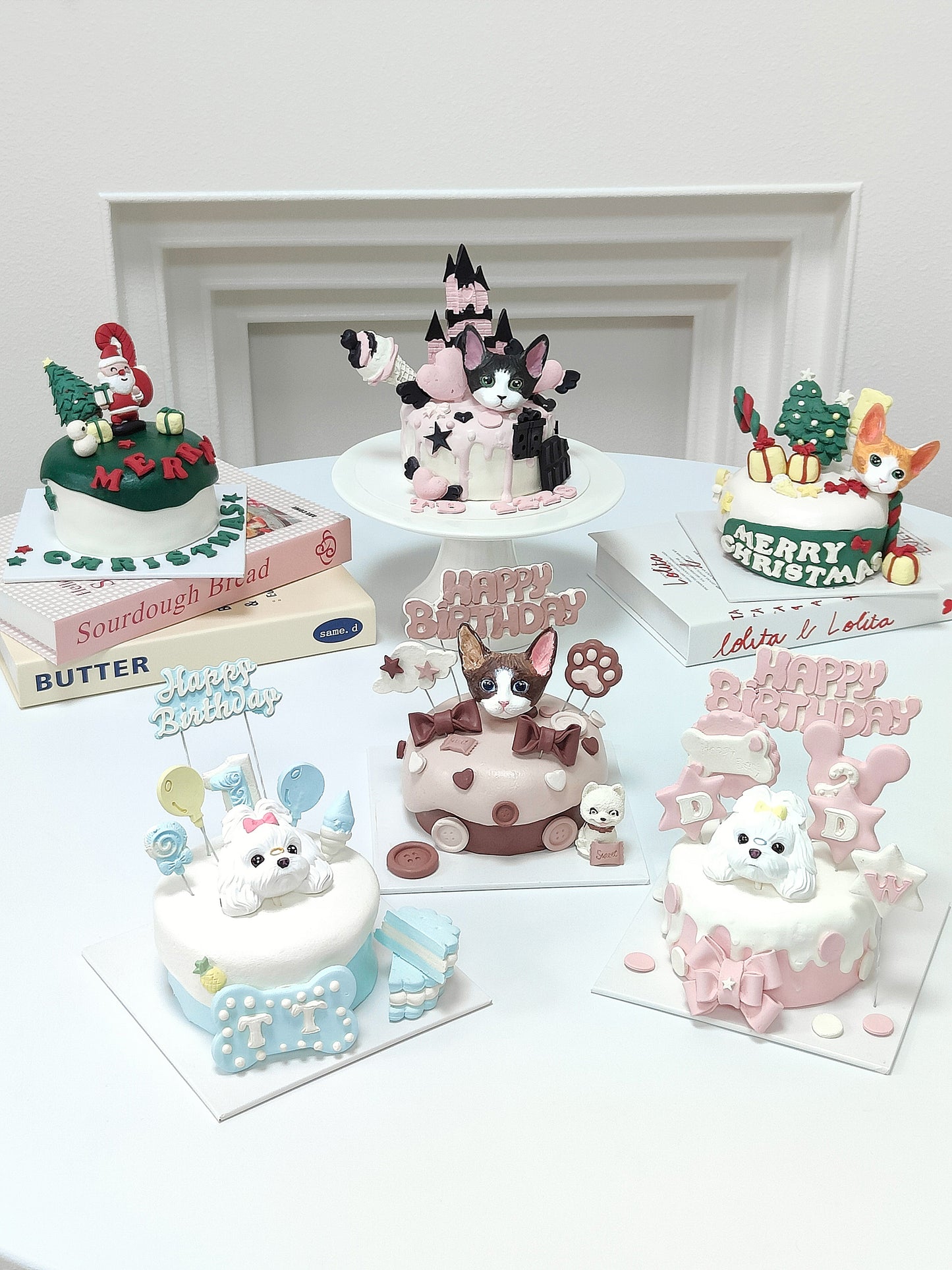 Furship Fondant Theme Dog Cakes